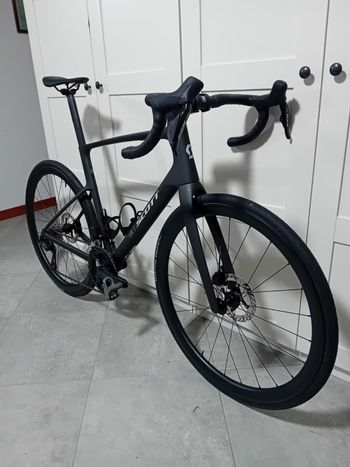 Brugt Scott Addict Shimano 105 Di2 2026 Road & Gravel — billede 6 af 13
