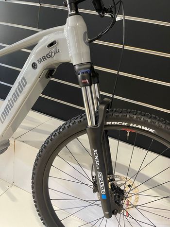 LOMBARDO Custom Shimano CUES 2026 Mountainbike usato, Grigio chiaro — immagine 5 di 6