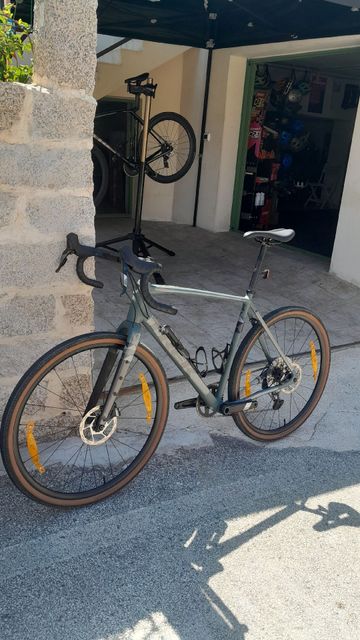 Brugt Trek Checkpoint Alr5 2025 2025 Road & Gravel — billede 2 af 6