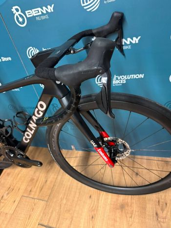 Brugt Colnago V4Rs Team UAE Emirates 2024 Road & Gravel — billede 7 af 12