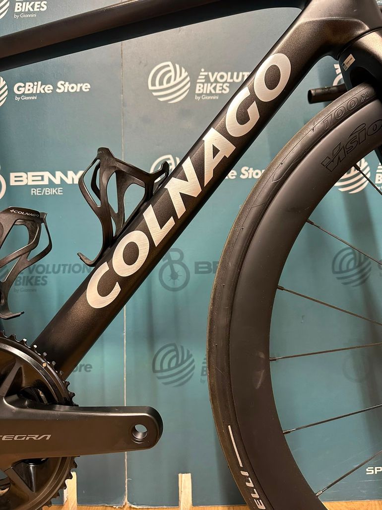 Colnago V4Rs Team UAE Emirates 2024 Road & Gravel usato, Nero — immagine 5 di 11