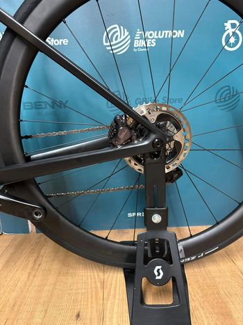 Brugt Colnago V4Rs Team UAE Emirates 2024 Road & Gravel — billede 12 af 12
