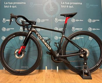 Colnago V4Rs Team UAE Emirates 2024 Road & Gravel usato, Nero — immagine 11 di 11