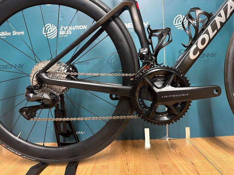 Colnago V4Rs Team UAE Emirates 2024 Road & Gravel usato, Nero — immagine 7 di 11