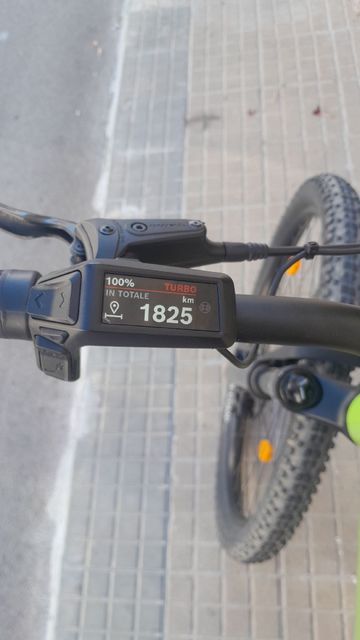 Used TREK POWERFLY 4 2025 Mountainbike, Green — image 5 of 6