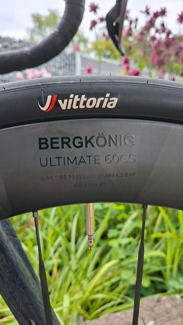 Używany Colnago V3RS 2022 Road & Gravel — zdjęcie 4 z 8