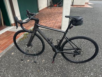 Scott Addict 20 2022 2022 Road & Gravel de segunda mano, Negro — imagen 2 de 6