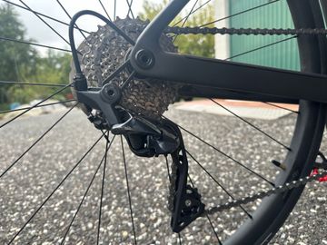 Scott Addict 20 2022 2022 Road & Gravel de segunda mano, Negro — imagen 3 de 6