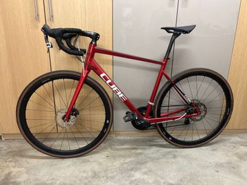 Tweedehands CUBE ATTAIN SL 2022 2022 Road & Gravel — afbeelding 2 van 4