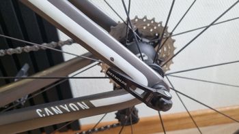 Brugt Canyon Speedmax CF 8.0 Di2 2018 2018 Road & Gravel — billede 10 af 19