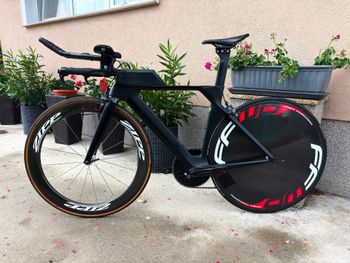 Brugt Canyon Speedmax CF 8.0 Di2 2018 2018 Road & Gravel — billede 2 af 13