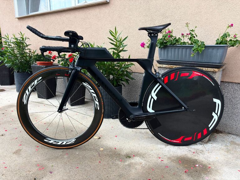 Brugt Canyon Speedmax CF 8.0 Di2 2018 2018 Road & Gravel — billede 2 af 13