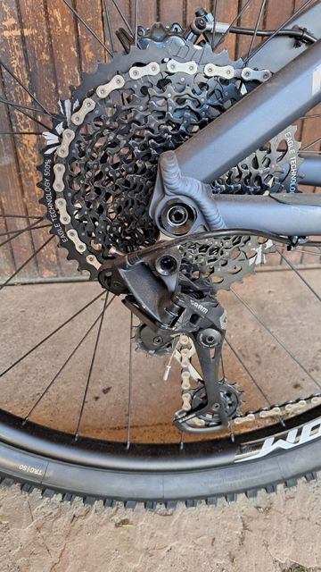 Used Wheeler Custom SRAM GX Eagle 2022 Mountainbike, Black — image 4 of 15