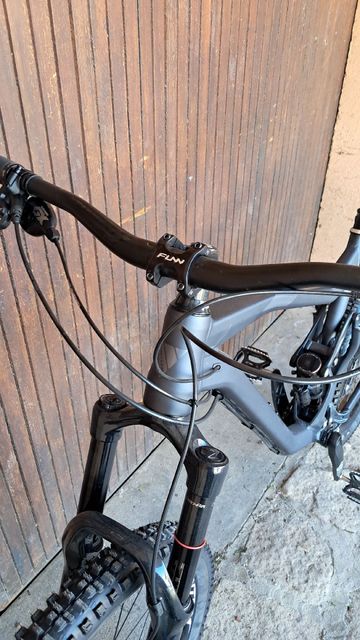 Used Wheeler Custom SRAM GX Eagle 2022 Mountainbike, Black — image 12 of 15