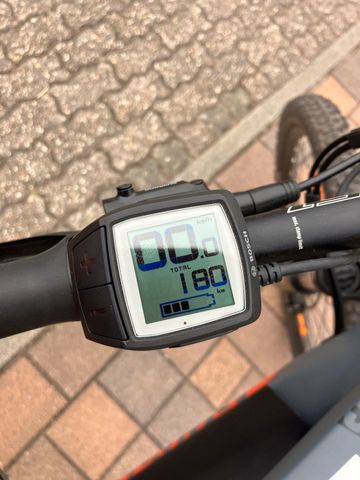 Used Ghost E-Teru Essential 500 Wh 2022 Mountainbike, Light Gray — image 15 of 17