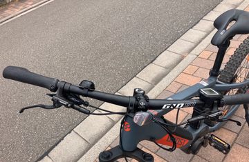 Used Ghost E-Teru Essential 500 Wh 2022 Mountainbike, Light Gray — image 13 of 17