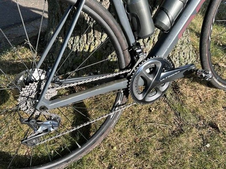 BMC Roadmachine THREE 2021 2021 Road & Gravel de segunda mano, Gris claro — imagen 2 de 10