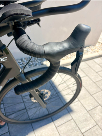 BMC Roadmachine FIVE 2023 2023 Road & Gravel usato, Nero — immagine 6 di 9