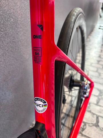 Używany BMC Teammachine SLR01 ONE 2023 2023 Road & Gravel — zdjęcie 4 z 9