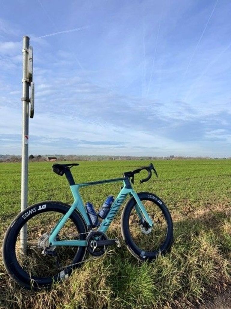 Brugt Canyon Aeroad CF SLX 8 Di2 2023 2023 Road & Gravel — billede 3 af 7