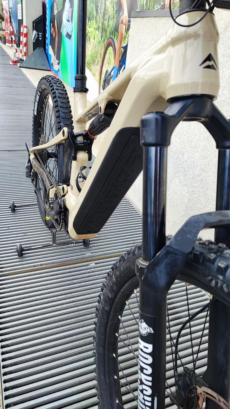 Brugt Merida eONE-SIXTY 575 2025 2025 Mountainbike — billede 8 af 10