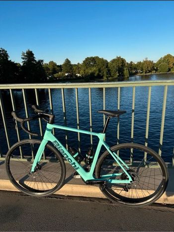 Gebrauchtes Bianchi Infinito 105 Carbon Rennrad 2025 Road & Gravel