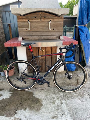 Trek Émonda SL 6 Disc 2020 2020 Road & Gravel usato