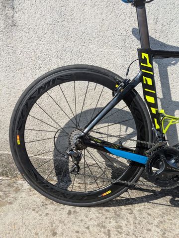 Giant Propel Advanced 1 2017 2017 Road & Gravel d'occasion — image 2 sur 8