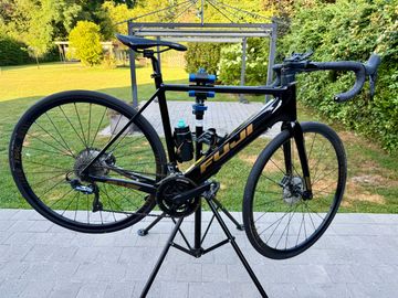 Used Fuji SL-E 2022 2022 Road & Gravel, Black — image 3 of 3