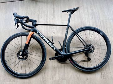 Brugt Orbea Orca Shimano Dura Ace Di2 2024 Road & Gravel