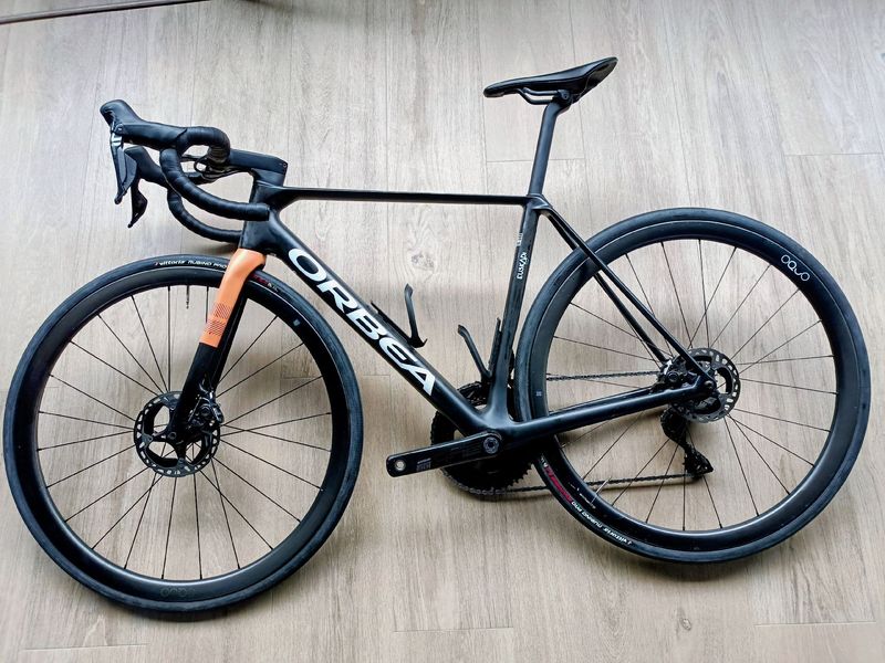Použité Orbea Orca Shimano Dura Ace Di2 2024 Road & Gravel
