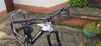 Used Mondraker LEVEL R 2022 2022 Mountainbike, Black, 29 — image 6 of 10