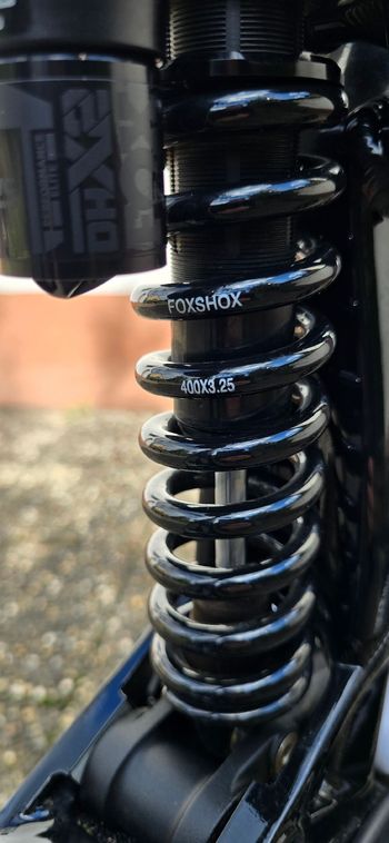 Used Mondraker LEVEL R 2022 2022 Mountainbike, Black, 29 — image 5 of 10