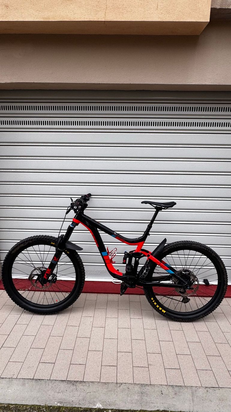 Gebrauchtes Giant Reign SX 2017 2017 Mountainbike, Rot — Bild 2 von 14