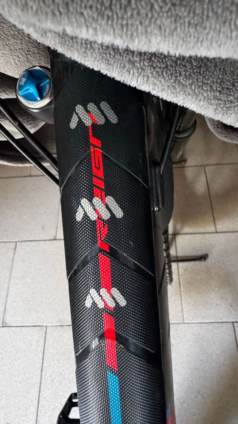 Gebrauchtes Giant Reign SX 2017 2017 Mountainbike, Rot — Bild 11 von 14