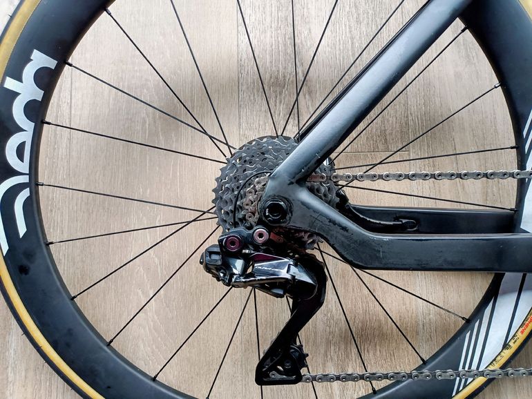 Brugt Orbea ORCA AERO M10iLTD 2024 2024 Road & Gravel — billede 4 af 5