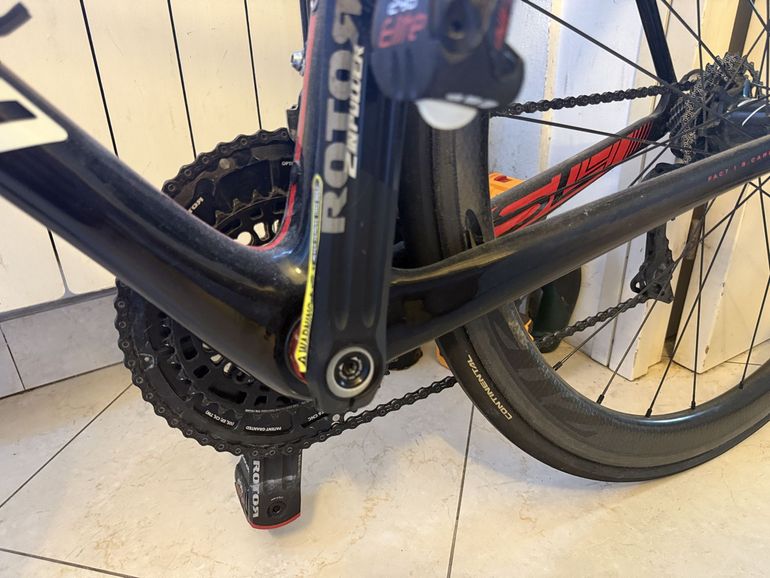 Używany Specialized Roubaix SL4 Expert 2016 2016 Road & Gravel — zdjęcie 8 z 12