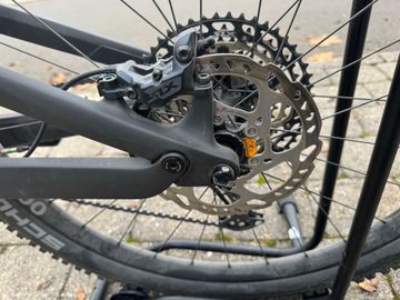 Tweedehands Canyon Neuron CF 8 2025 2025 Mountainbike — afbeelding 6 van 8