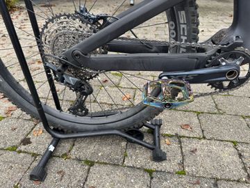 Tweedehands Canyon Neuron CF 8 2025 2025 Mountainbike — afbeelding 3 van 8