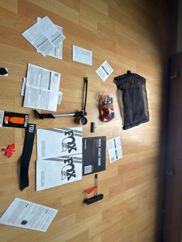Tweedehands Canyon Neuron CF 8 2025 2025 Mountainbike — afbeelding 8 van 8