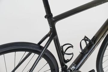 Used Scott Addict 30 2023 2023 Road & Gravel, Black — image 4 of 9