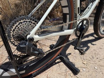 Tweedehands Megamo SILK 02 2026 2026 Road & Gravel — afbeelding 10 van 11