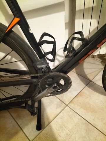 Brugt BMC Roadmachine SRAM Force eTap AXS 2022 Road & Gravel