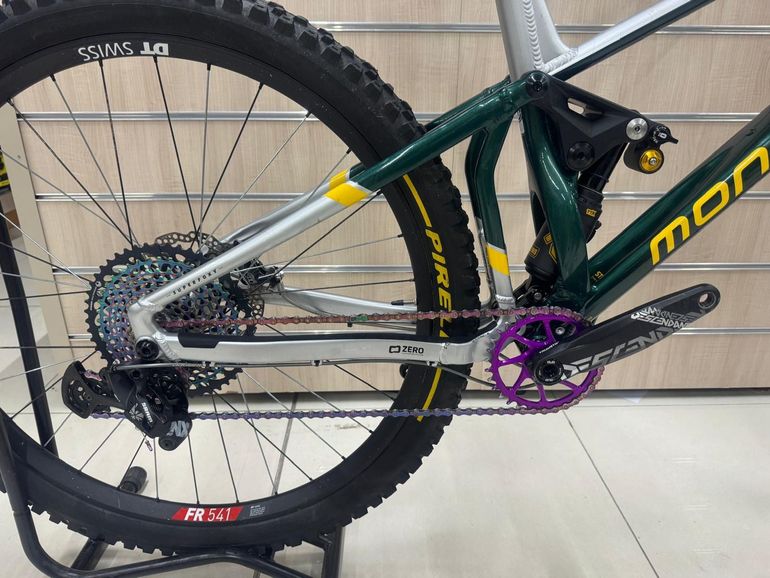 Brugt Mondraker SUPERFOXY R 2023 2023 Mountainbike — billede 3 af 6