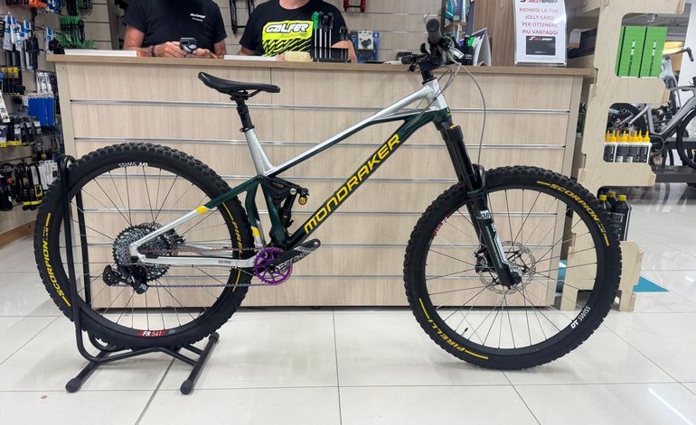 Brugt Mondraker SUPERFOXY R 2023 2023 Mountainbike — billede 2 af 6