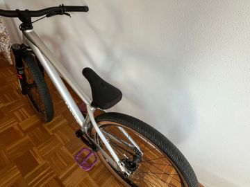 Used Canyon Stitched 360 Pro 2022 2022 Mountainbike, Light Gray — image 4 of 5