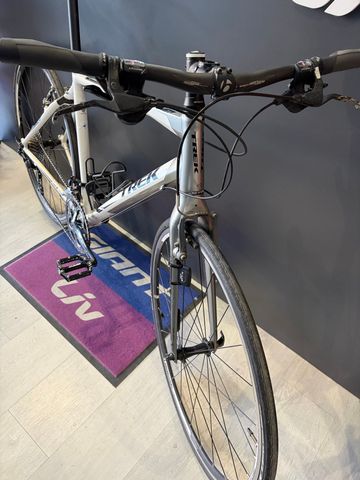 Używany Trek Fx Shimano Deore 2014 Urban — zdjęcie 7 z 9