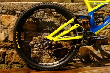 Gebrauchtes Specialized Demo 8 I 2015 2015 Mountainbike, Blau — Bild 4 von 15