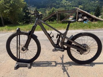 Brugt Trek Slash SRAM GX Eagle AXS 2025 Mountainbike — billede 1 af 21