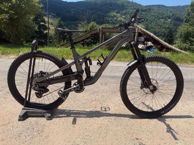 Brugt Trek Slash SRAM GX Eagle AXS 2025 Mountainbike — billede 6 af 21